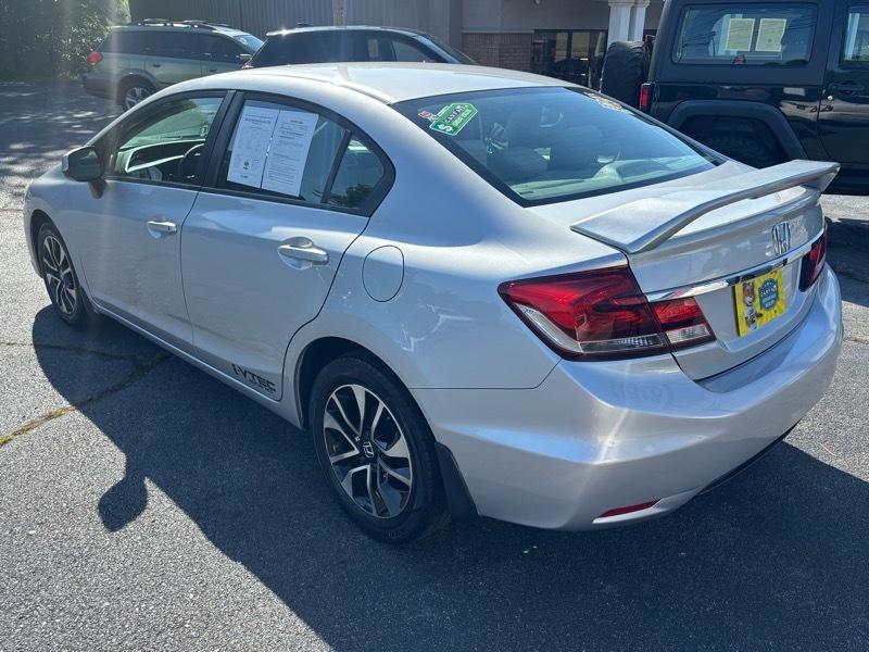 Honda Civic LX Sedan 5-Speed AT 2013