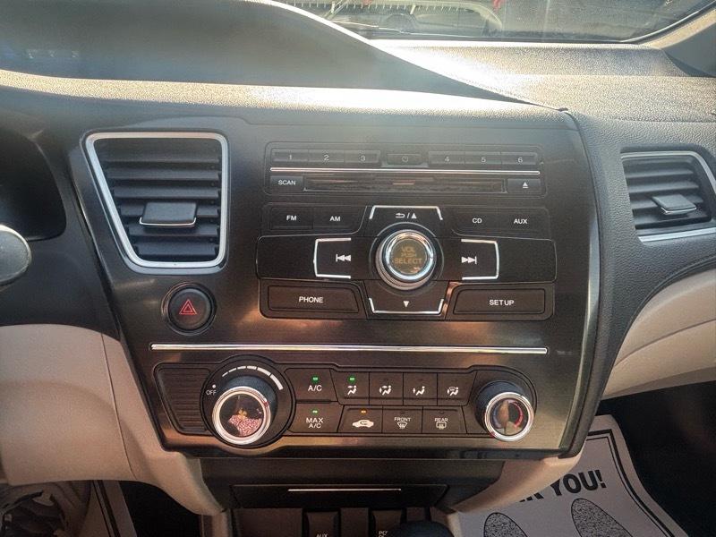 Honda Civic LX Sedan 5-Speed AT 2013
