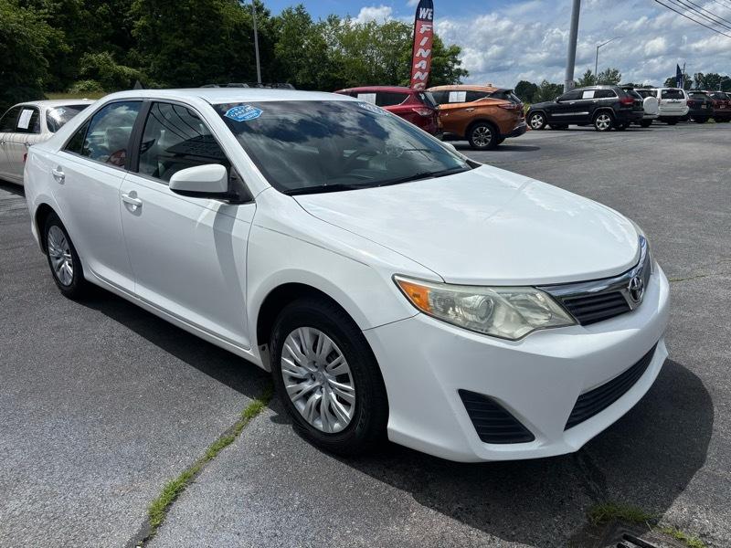 Toyota Camry L 2012