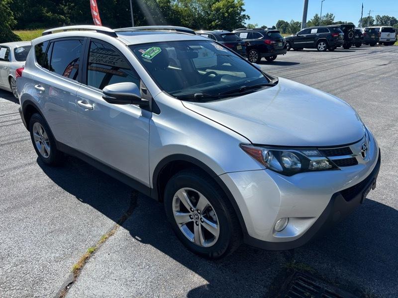 Toyota RAV4 XLE AWD 2015