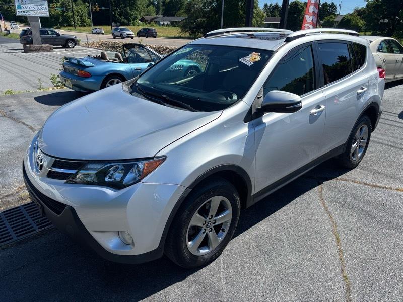 Toyota RAV4 XLE AWD 2015