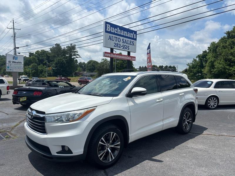 2016 Toyota Highlander XLE AWD V6