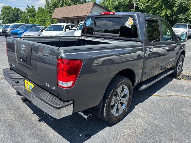 Nissan Titan LE Crew Cab 4WD 2007