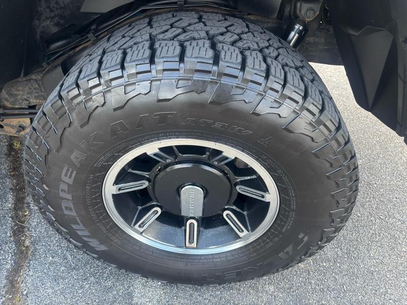 HUMMER H2 SUT 2005