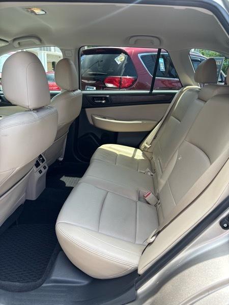 Subaru Outback 2.5i Limited 2015