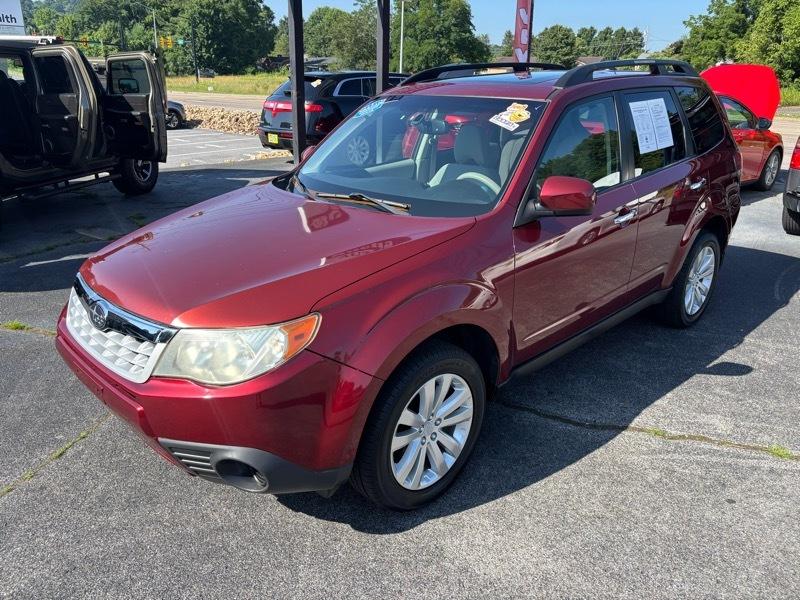 Subaru Forester 2.5X Premium 2011