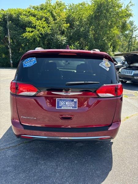 Chrysler Pacifica Touring-L 2019