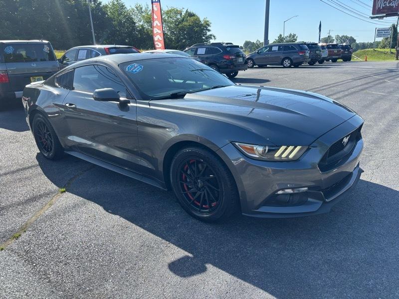 Ford Mustang EcoBoost Coupe 2015