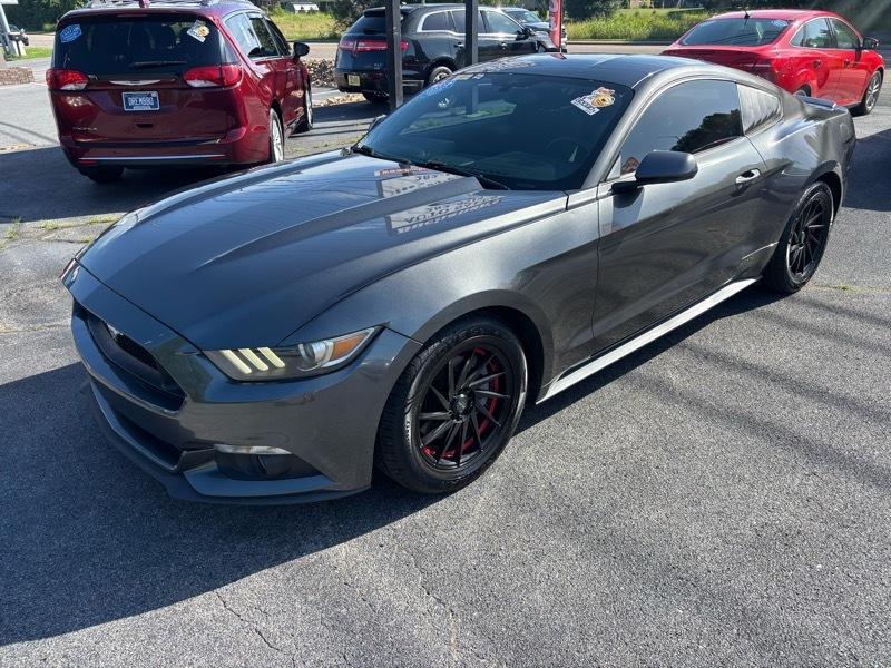 Ford Mustang EcoBoost Coupe 2015