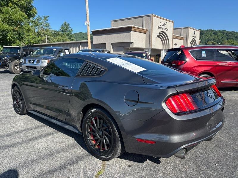 Ford Mustang EcoBoost Coupe 2015