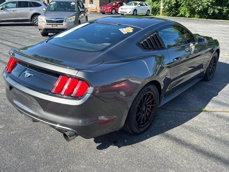 Ford Mustang EcoBoost Coupe 2015