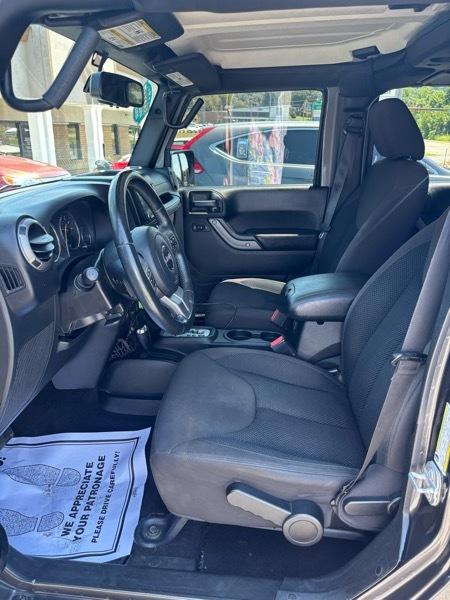 Jeep Wrangler Unlimited Sport 4WD 2017