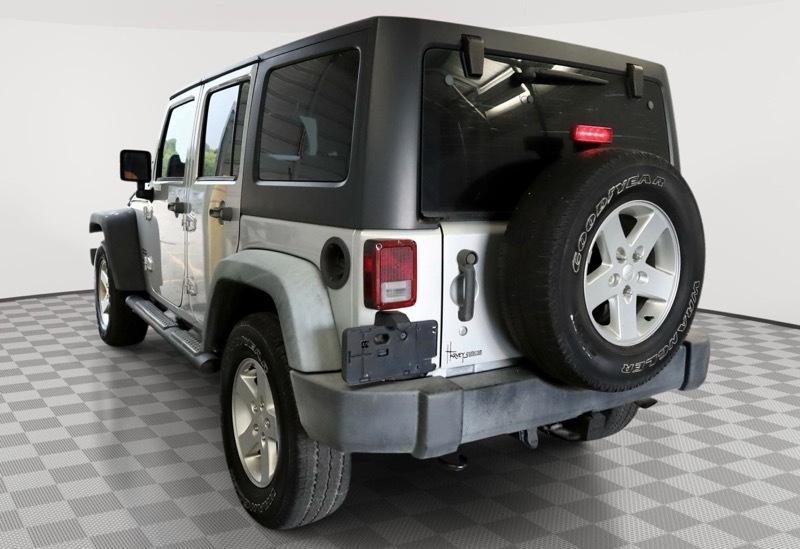 Jeep Wrangler Unlimited Sport 4WD 2012