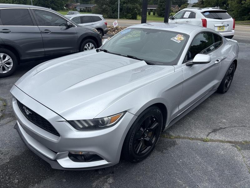 Ford Mustang EcoBoost Coupe 2015
