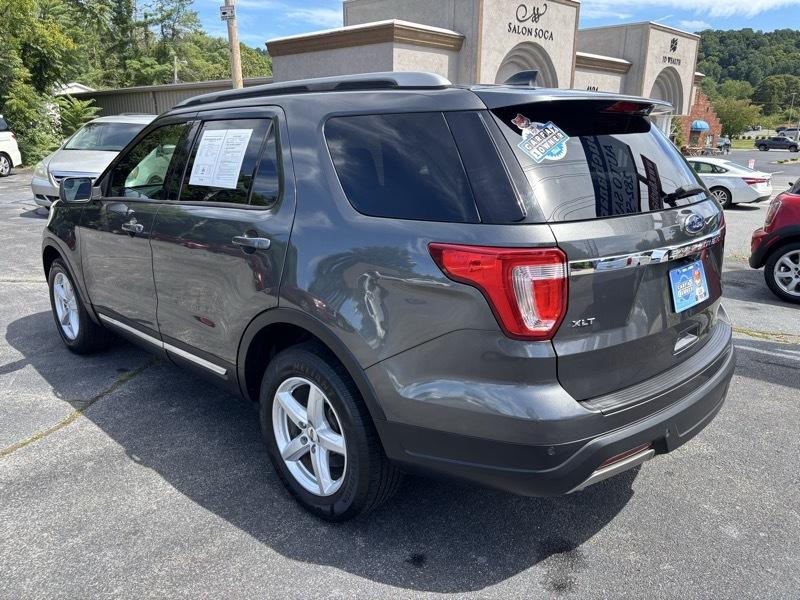 Ford Explorer XLT FWD 2019