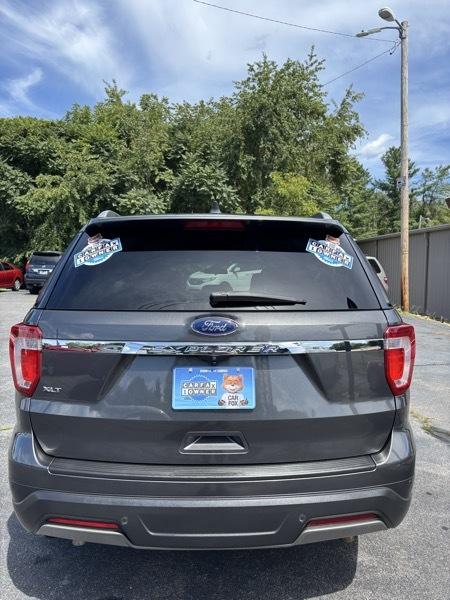 Ford Explorer XLT FWD 2019