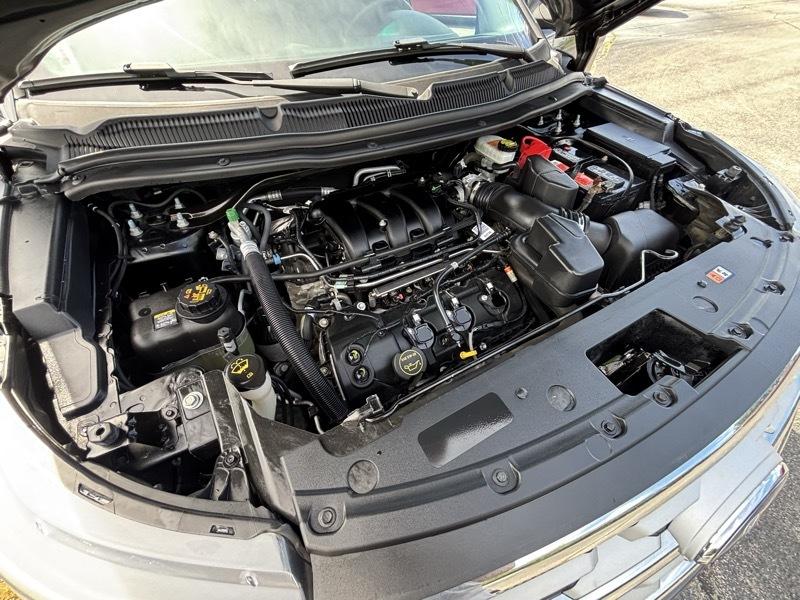 Ford Explorer XLT FWD 2019