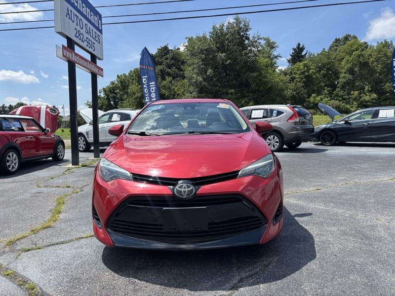 Toyota Corolla LE 4D Sedan at 2018