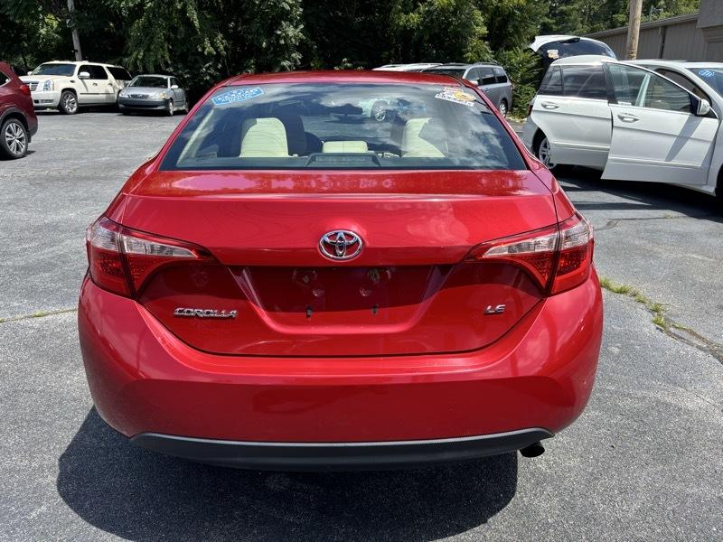 Toyota Corolla LE 4D Sedan at 2018