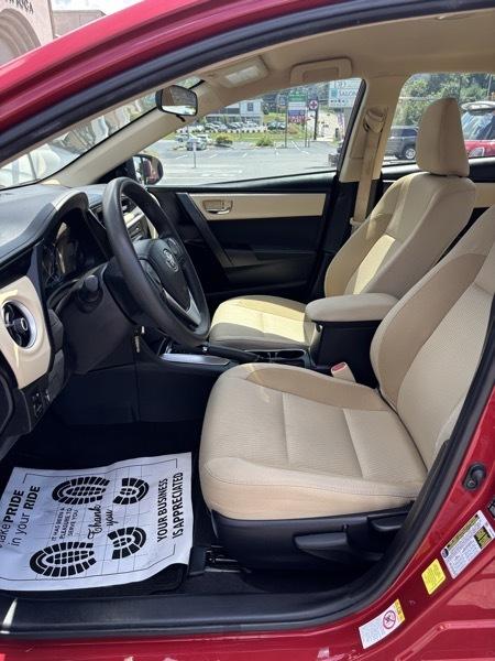Toyota Corolla LE 4D Sedan at 2018