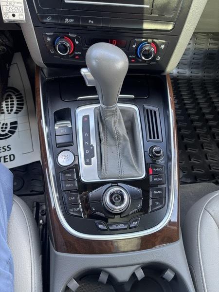 Audi Q5 3.2 quattro Premium 2012