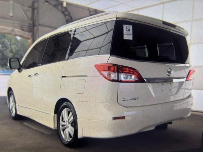 Nissan Quest Platinum 2015
