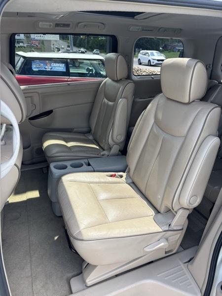 Nissan Quest Platinum 2015