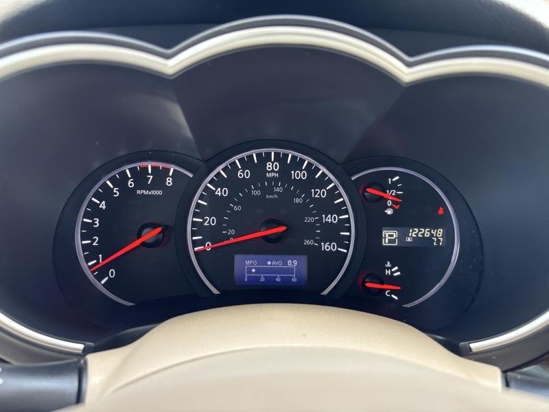 Nissan Quest Platinum 2015