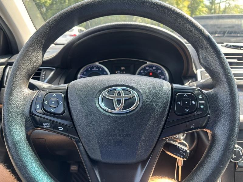 Toyota Camry SE 2017