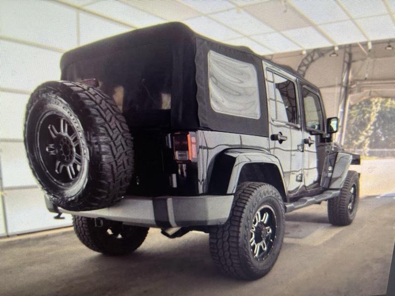 Jeep Wrangler Unlimited Sahara 4WD 2015
