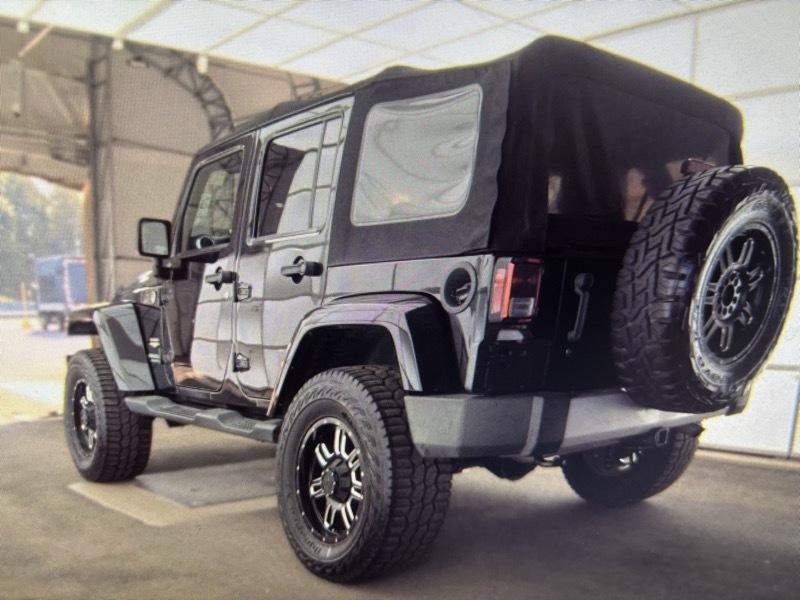 Jeep Wrangler Unlimited Sahara 4WD 2015
