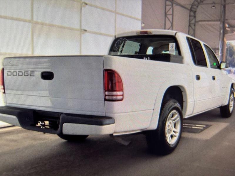 Dodge Dakota Sport Quad Cab 2WD 2002