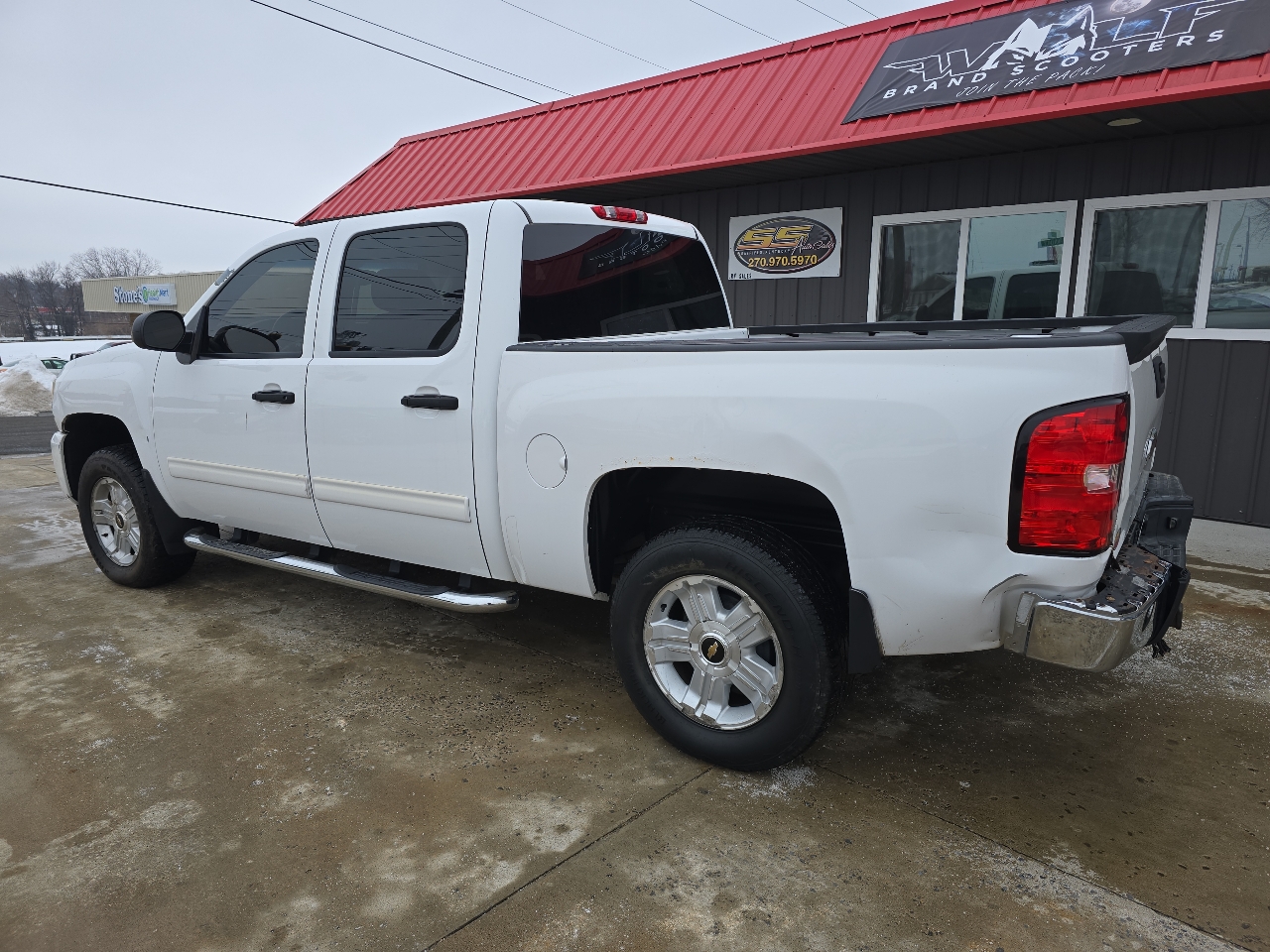 Chevrolet Silverado 1500 LT Crew Cab 4WD 2011