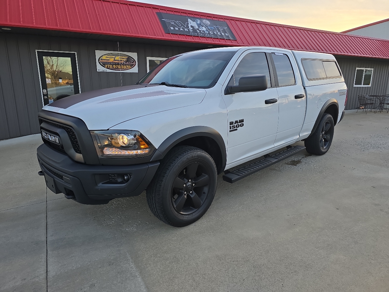 RAM 1500 SLT Quad Cab 4WD 2020