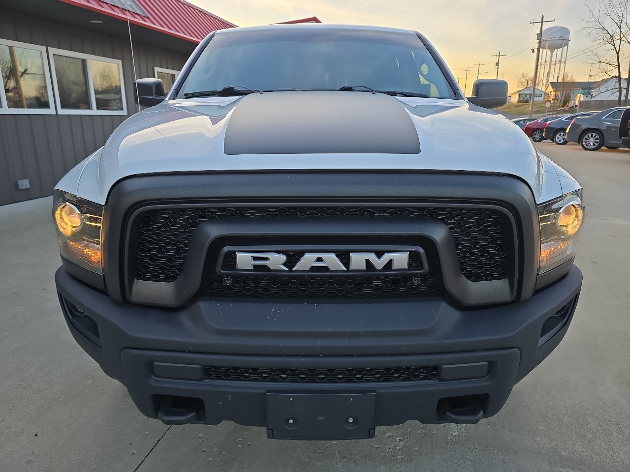 RAM 1500 SLT Quad Cab 4WD 2020