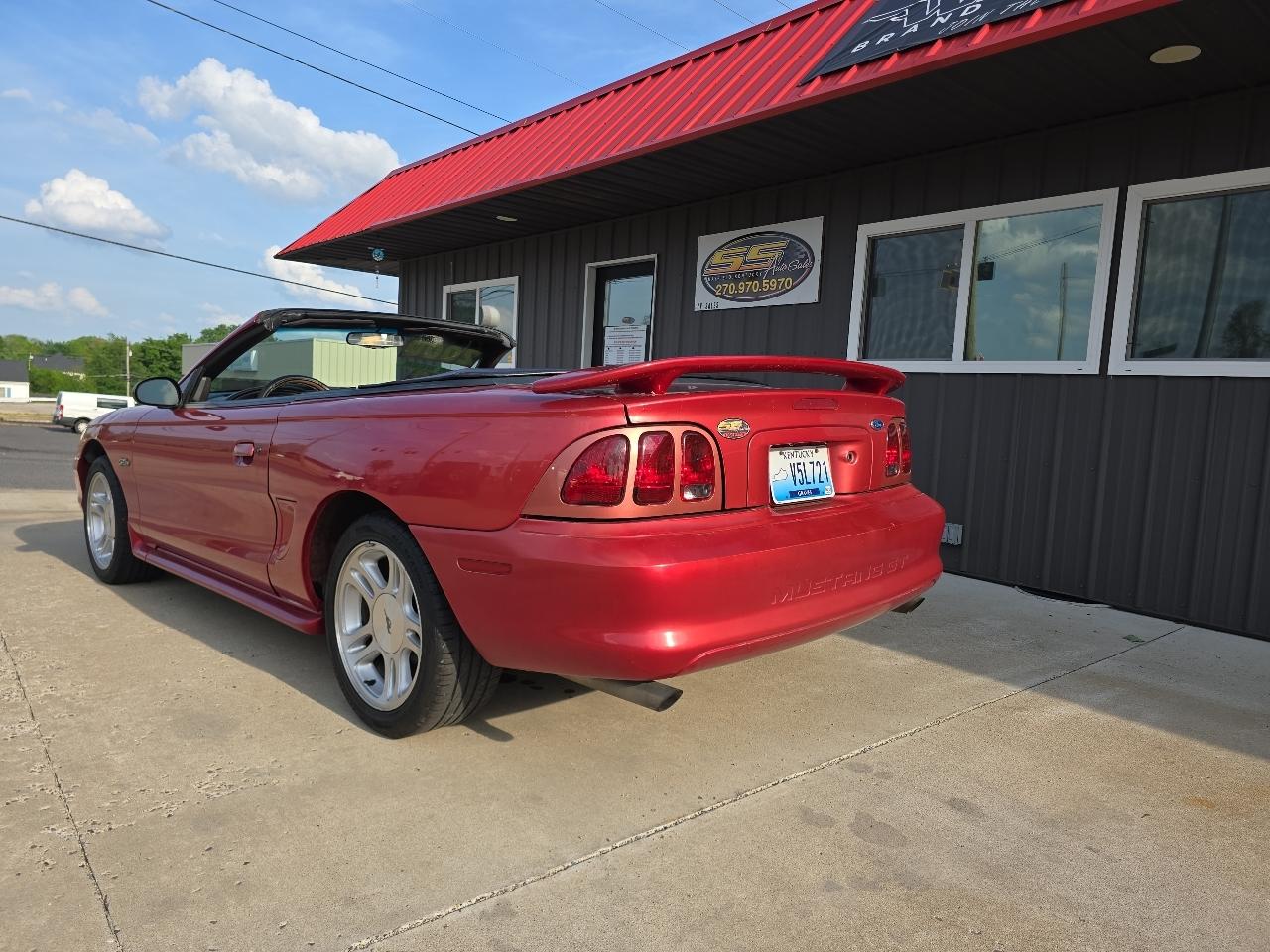 Ford Mustang GT convertible 1998