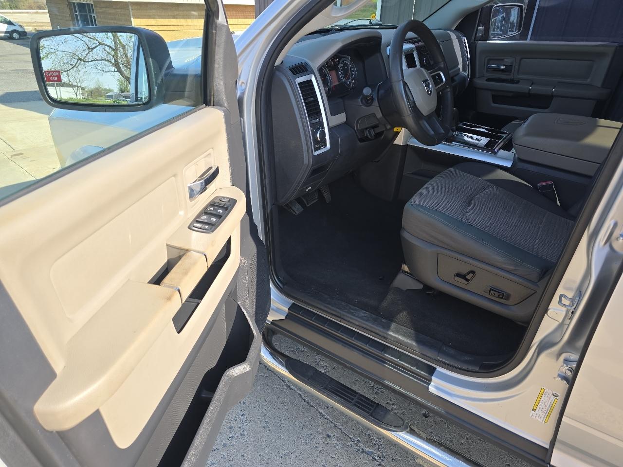 Dodge 1500 Sport Quad Cab 4WD 2010