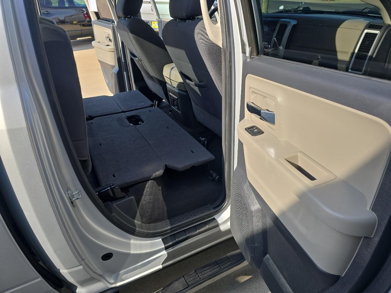 Dodge 1500 Sport Quad Cab 4WD 2010