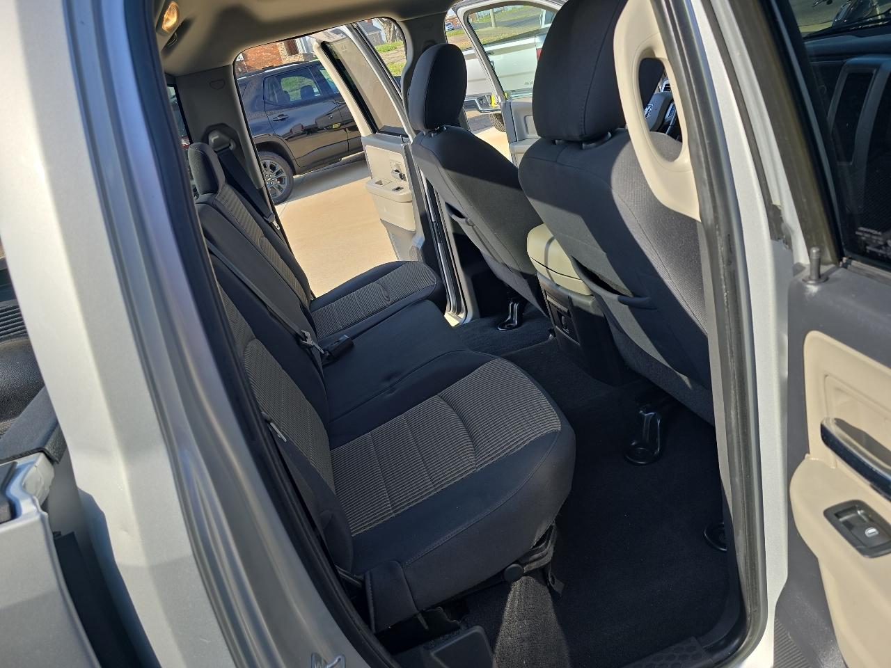 Dodge 1500 Sport Quad Cab 4WD 2010