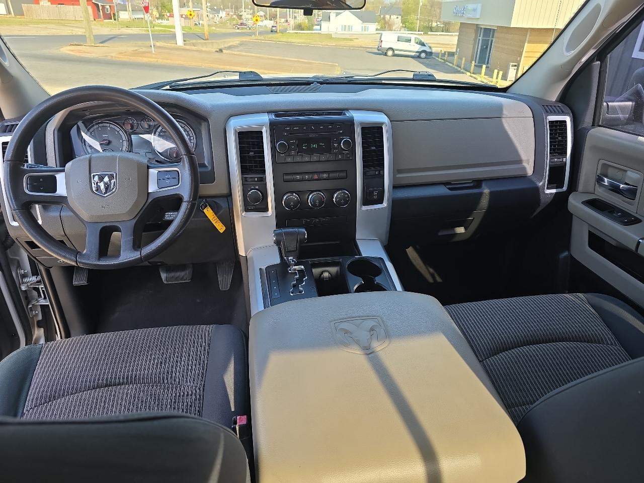 Dodge 1500 Sport Quad Cab 4WD 2010