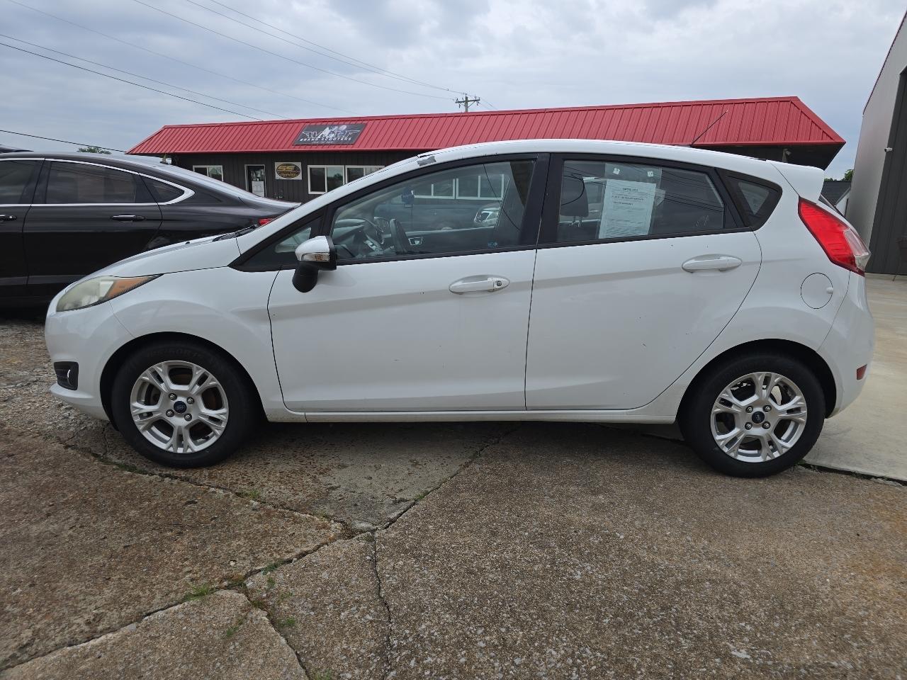 Ford Fiesta 5dr HB SE 2015