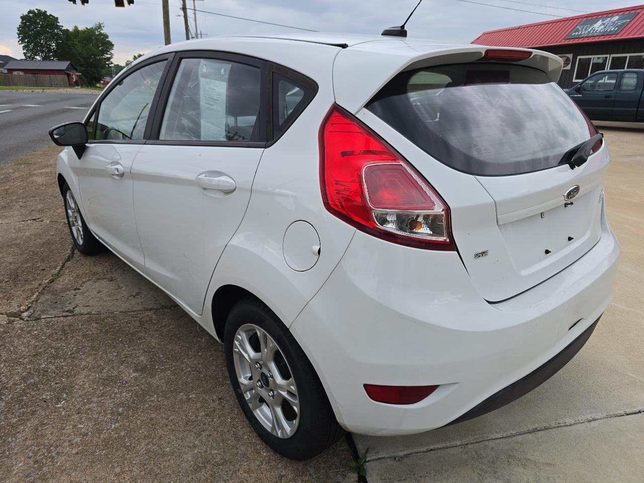 Ford Fiesta 5dr HB SE 2015