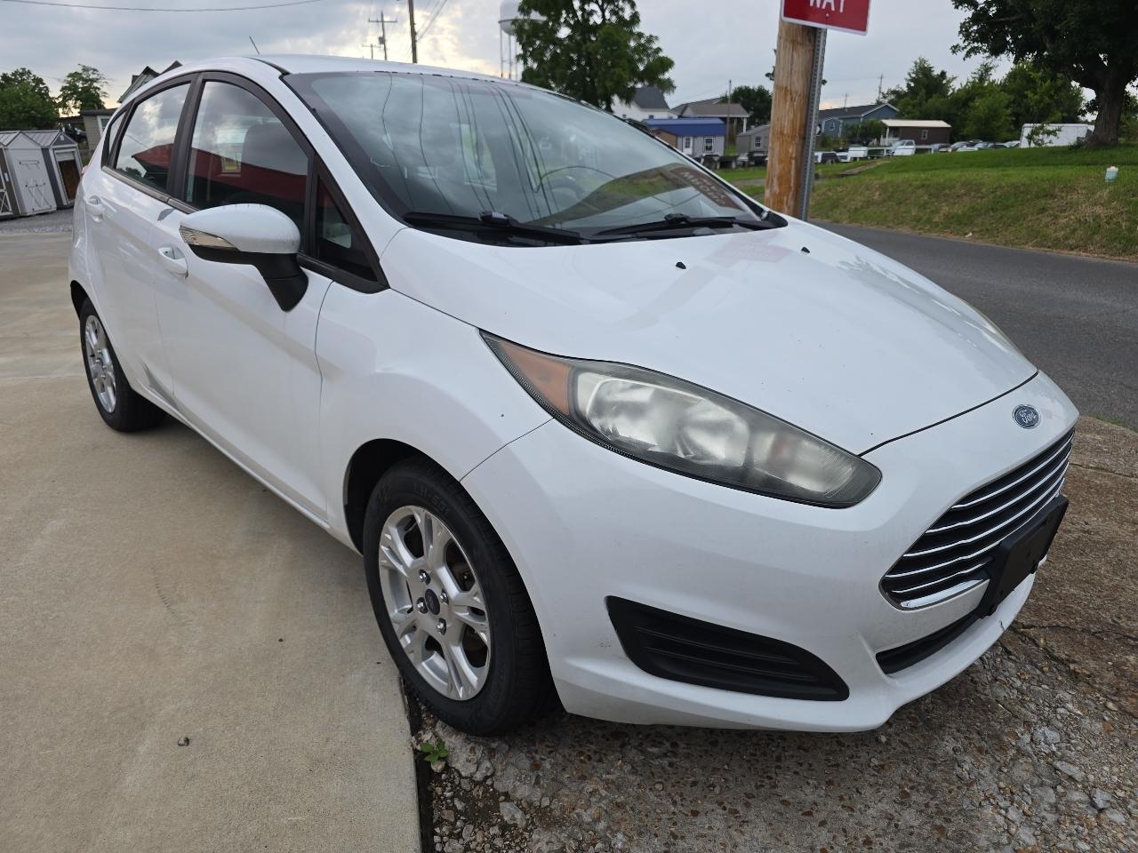 Ford Fiesta 5dr HB SE 2015