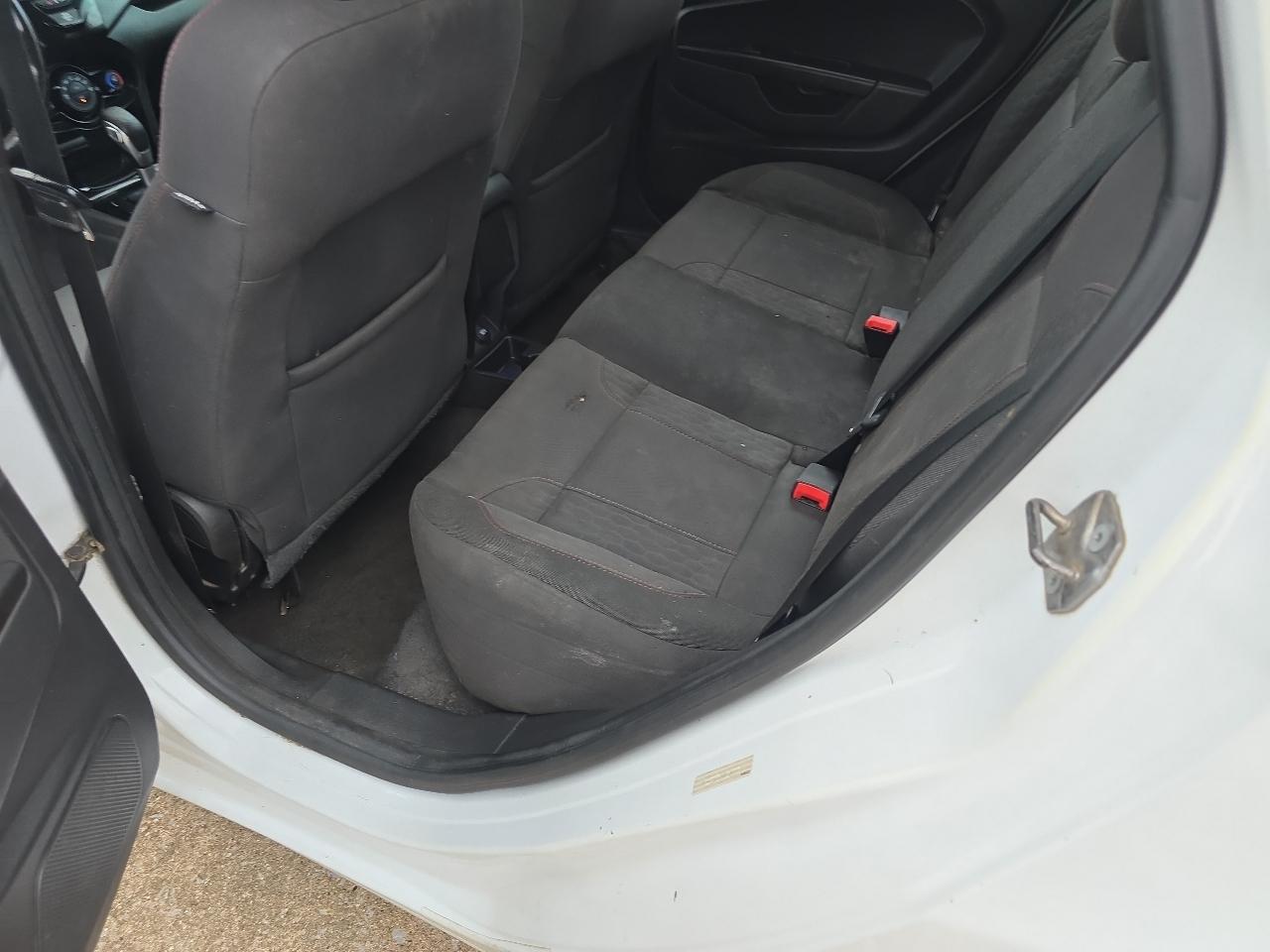 Ford Fiesta 5dr HB SE 2015