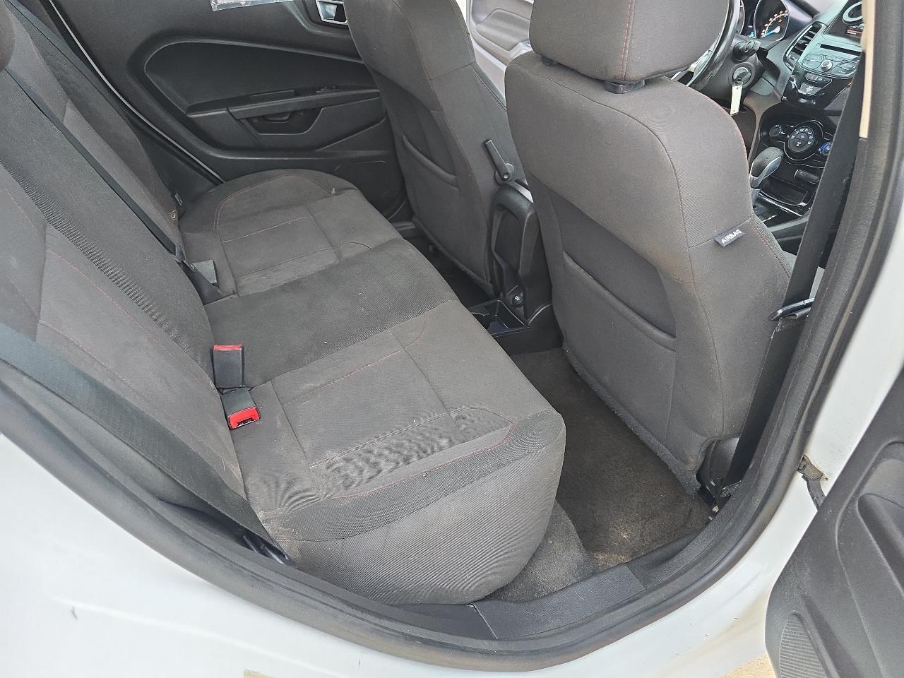 Ford Fiesta 5dr HB SE 2015