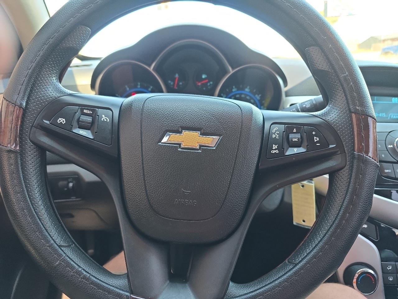 Chevrolet Cruze 1LT Auto 2015