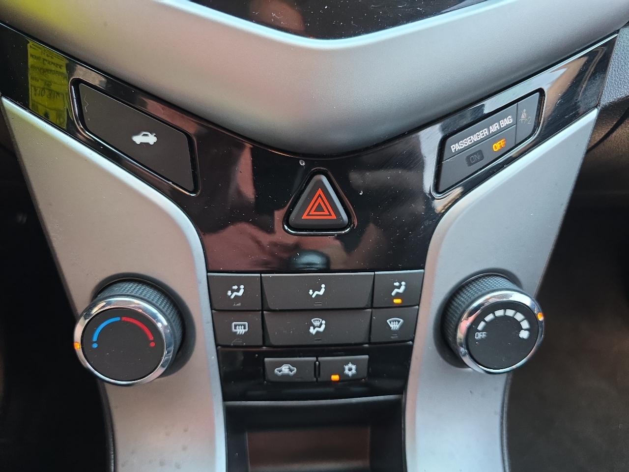Chevrolet Cruze 1LT Auto 2015