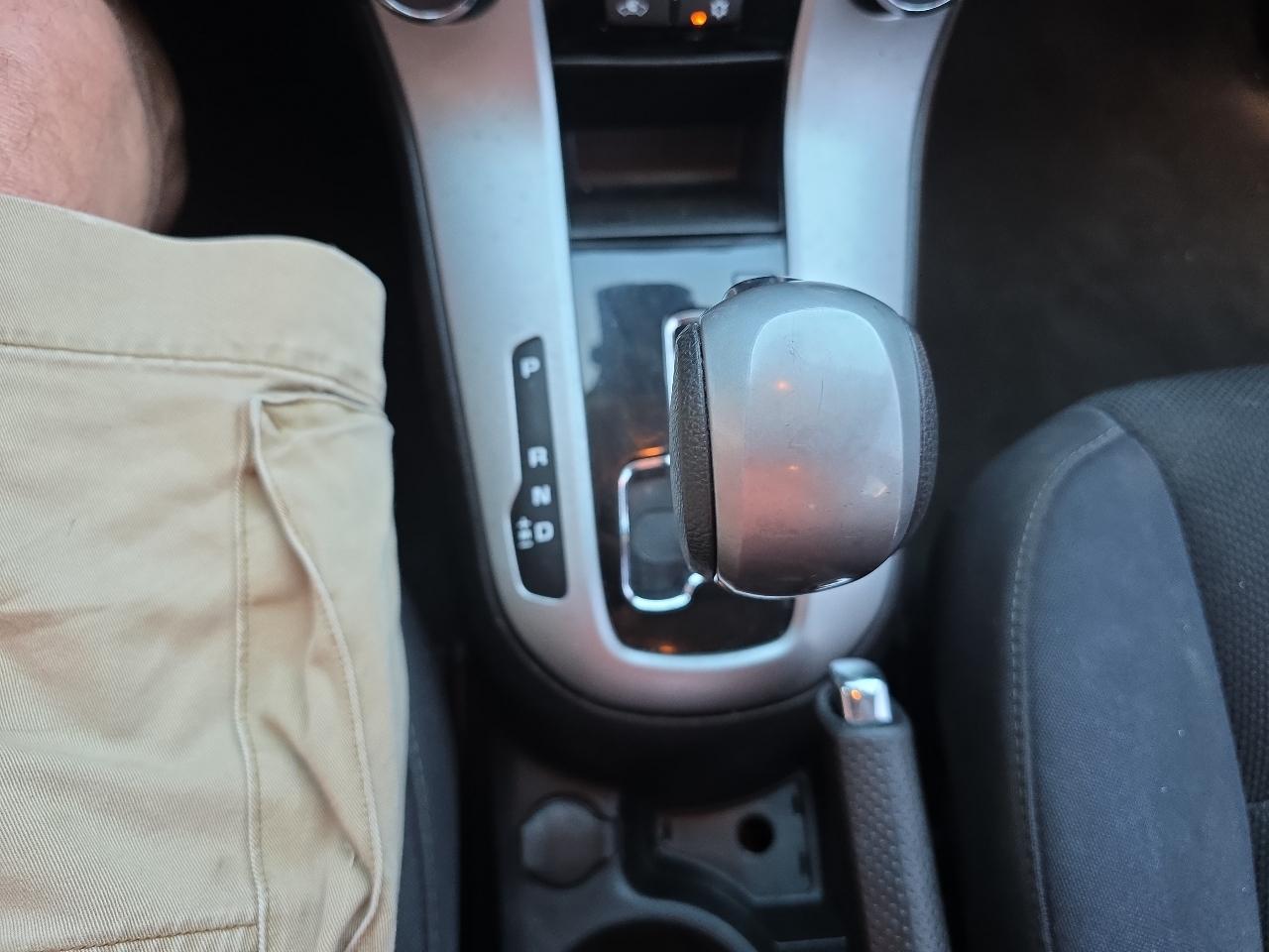 Chevrolet Cruze 1LT Auto 2015