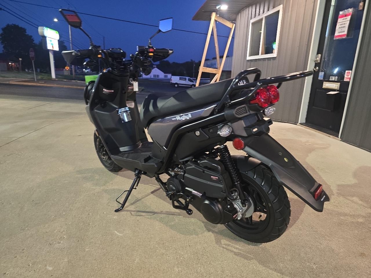 Wolf Brand Scooters Rugby II  2026