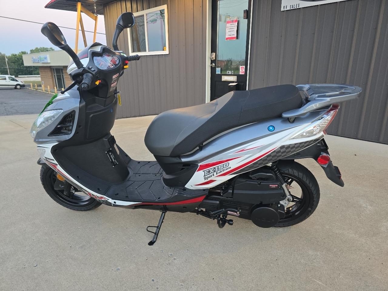 Wolf Brand Scooters EX-150  2026